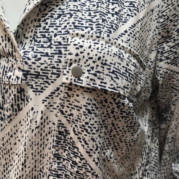 JONES NEW YORK blouse - Picture 3 of 3